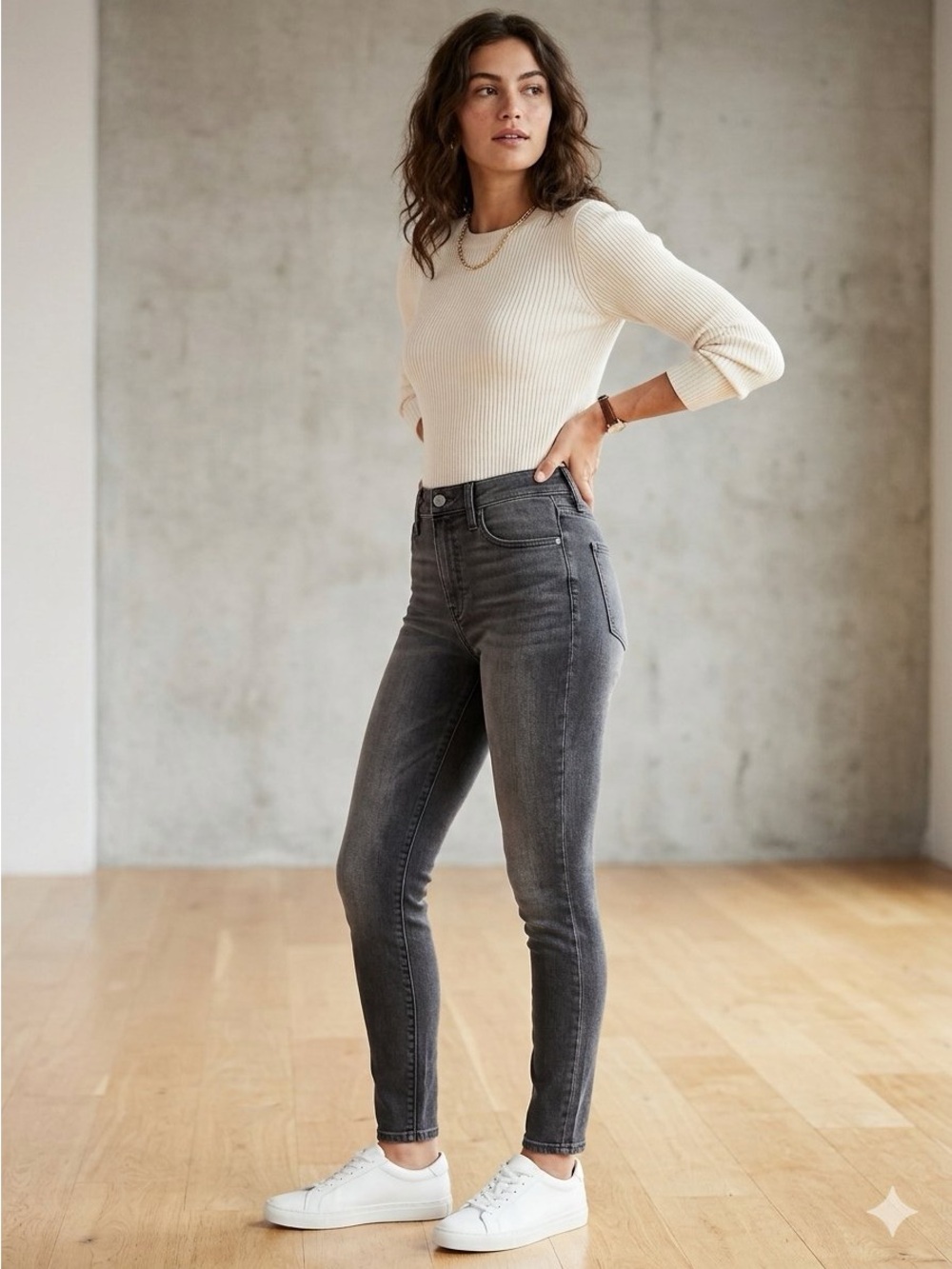 GAP Women's Charcoal True Skinny High Rise Jeans Size 27
NWT